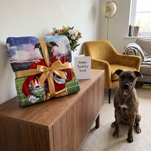Goldendoodle with The Pawty Niners custom pet blanket: gift